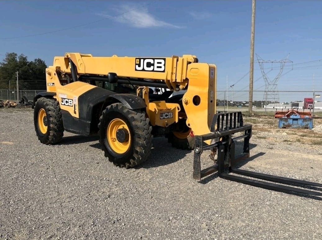 Telehandler — JCB 509-42 for rent